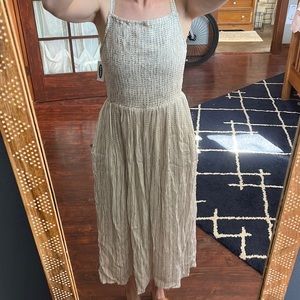 Lightweight summer Midi dress